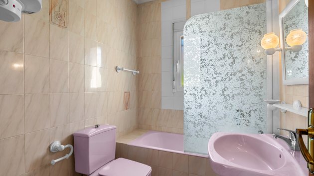 Reventa - Chalets -
Ciudad Quesada