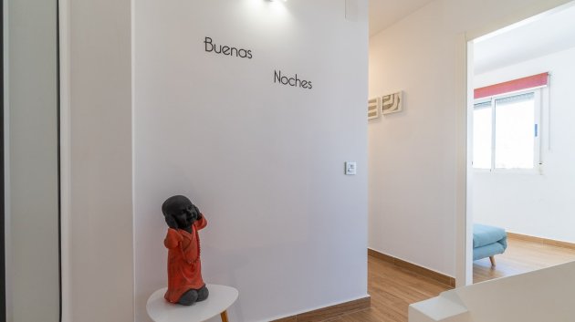 Reventa - Adosado -
Torrevieja - El Limonar