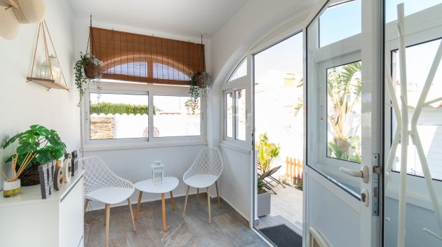 Reventa - Adosado -
Torrevieja - El Limonar