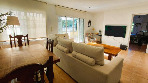 Resale - Villa -
San Fulgencio