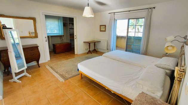 Resale - Villa -
San Fulgencio