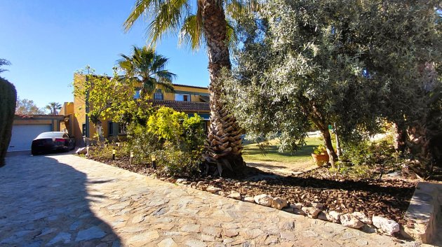 Resale - Villa -
San Fulgencio