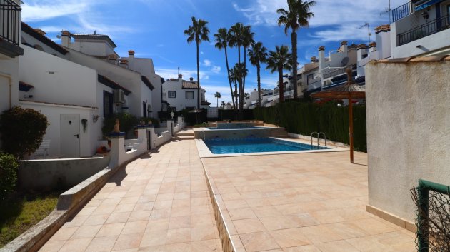 Revente - Maison de ville -
Orihuela Costa - Villamartín