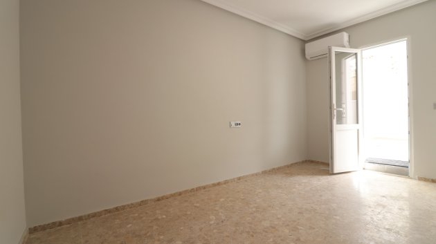 Revente - Appartements -
Torrevieja - Torre la mata
