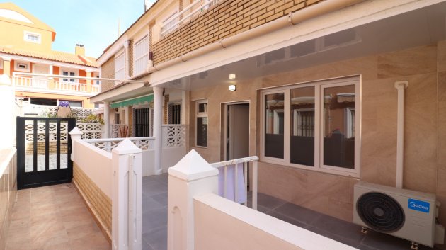 Revente - Appartements -
Torrevieja - Torre la mata
