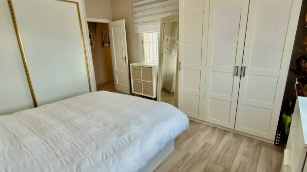 Resale - Villa -
Rafal