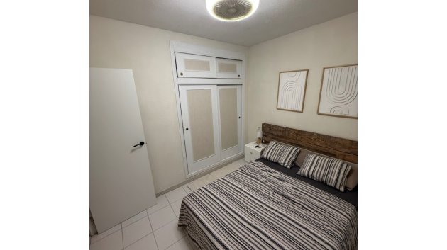 Revente - Appartements -
Torrevieja - Playa Los Naufragos