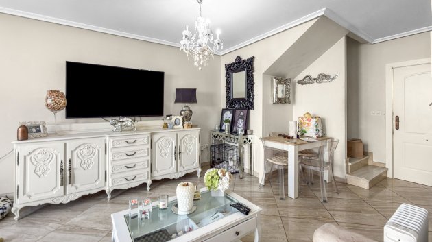 Resale - Townhouse -
Orihuela Costa - La Florida