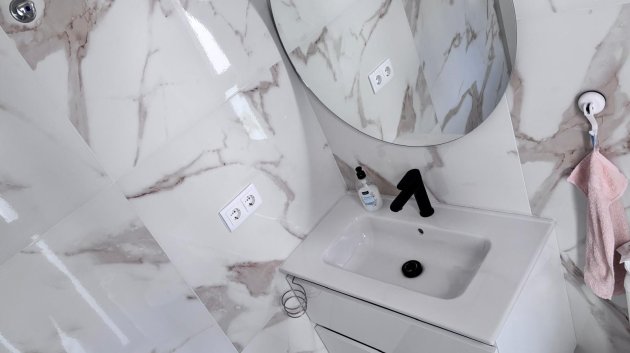 Resale - Villa -
Los Montesinos - La Herrada