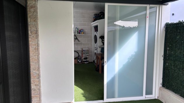 Resale - Villa -
Los Montesinos - La Herrada