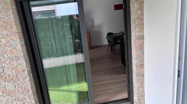 Resale - Villa -
Los Montesinos - La Herrada