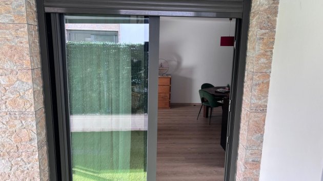 Resale - Villa -
Los Montesinos - La Herrada