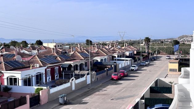 Resale - Villa -
Los Montesinos - La Herrada