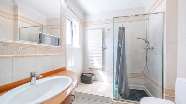 Resale - Townhouse -
Guardamar del Segura - El Moncayo