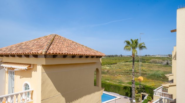 Resale - Townhouse -
Guardamar del Segura - El Moncayo