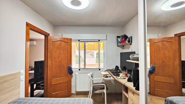 Resale - Apartments -
Torrevieja - La Mata