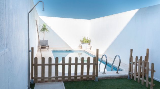 Resale - Townhouse -
San Javier