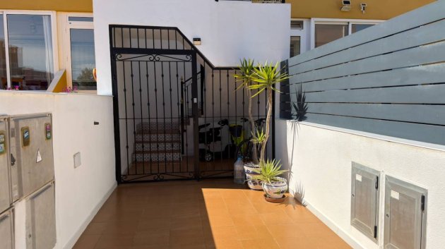 Resale - Apartments -
Los Montesinos - La Herrada