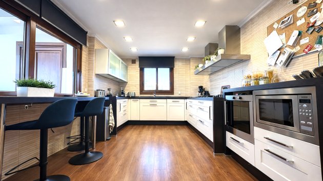 Reventa - Chalets -
Altaona Golf and Country Village - Altaona Golf - Country Village