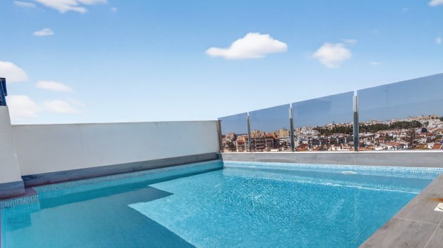 Reventa - Apartamentos -
Torrevieja - Playa Los Locos