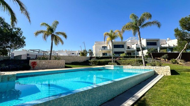 Resale - Apartments -
Pilar de la Horadada