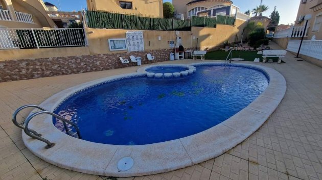 Reventa - Apartamentos -
Orihuela Costa - Villamartín