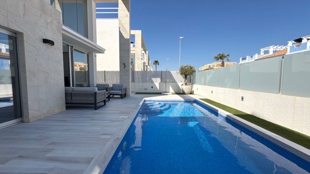 Reventa - Chalets -
Lomas de Cabo Roig - Lomas De Cabo Roig