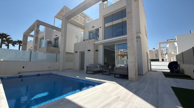 Reventa - Chalets -
Lomas de Cabo Roig - Lomas De Cabo Roig