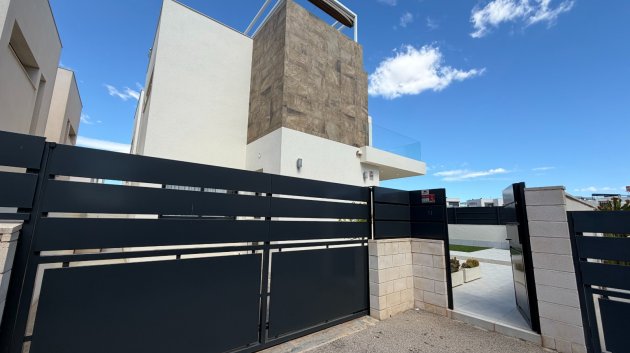 Revente - Villa -
Ciudad Quesada - La Laguna