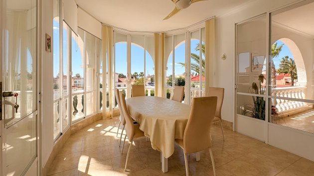 Resale - Villa -
Ciudad Quesada