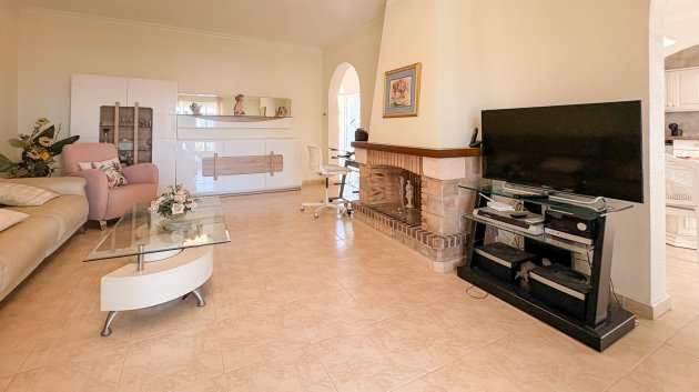 Resale - Villa -
Ciudad Quesada