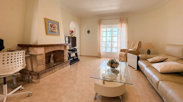 Resale - Villa -
Ciudad Quesada
