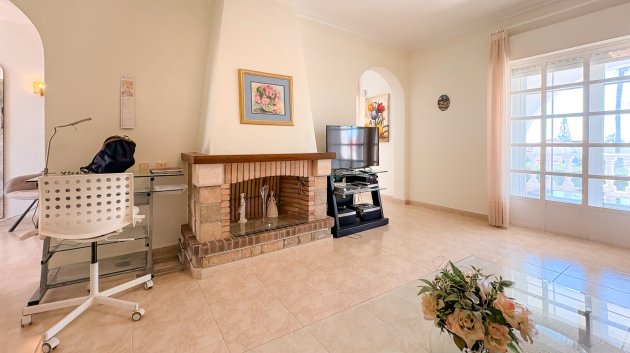 Resale - Villa -
Ciudad Quesada