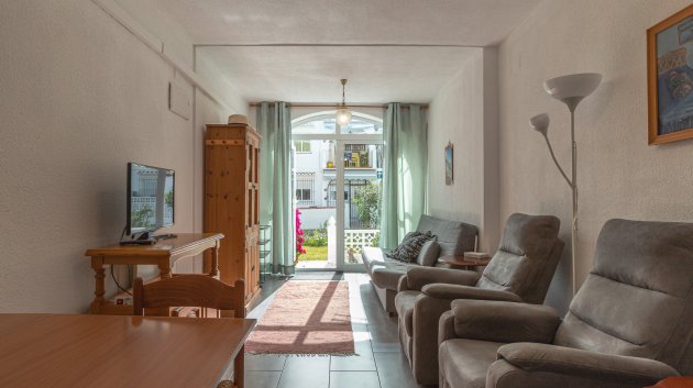 Resale - Townhouse -
Torrevieja - Lago Jardin