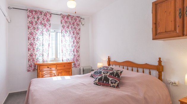 Resale - Townhouse -
Torrevieja - Lago Jardin