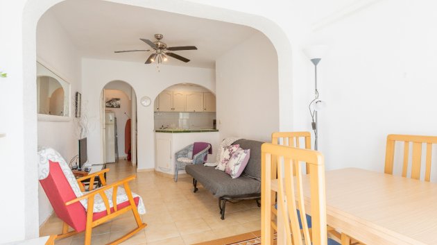 Resale - Townhouse -
Torrevieja - Lago Jardin