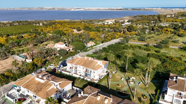 Resale - Townhouse -
Torrevieja - Lago Jardin