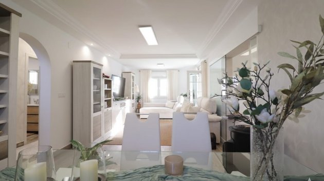 Revente - Villa -
Orihuela Costa - Villamartín