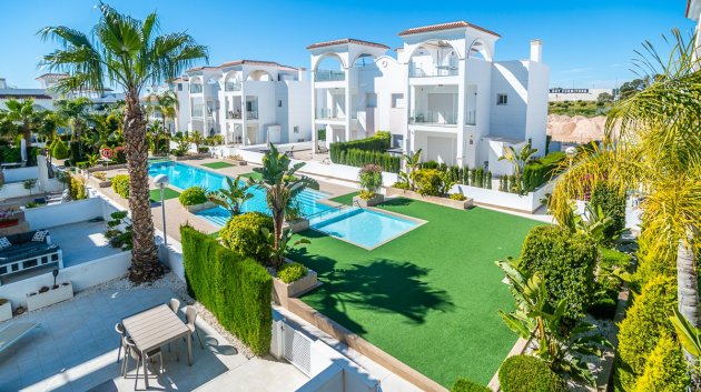 Reventa - Chalets -
Ciudad Quesada