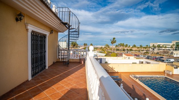 Revente - Villa -
Torrevieja - LOS BALCONES - LOS ALTOS