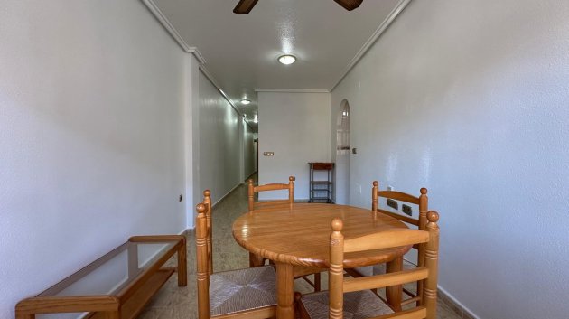 Reventa - Apartamentos -
Los Montesinos