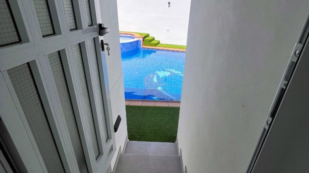 Revente - Villa -
Torrevieja - Los Balcones
