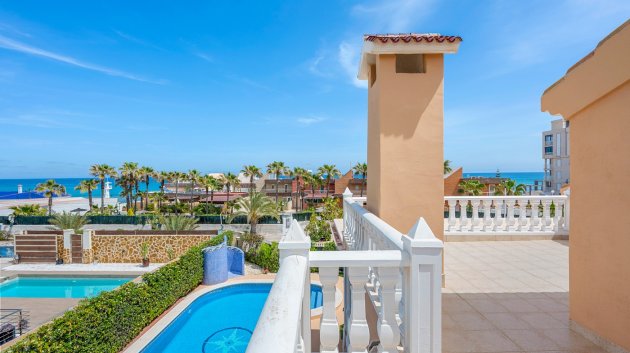 Revente - Villa -
Torrevieja - La Mata