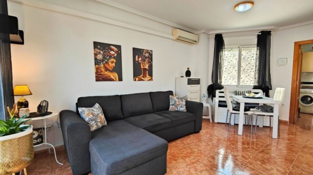 Resale - Apartments -
Torrevieja - Playa del Cura