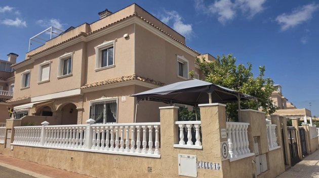 Revente - Villa -
Orihuela Costa - Los Dolses