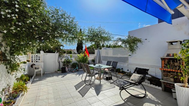 Resale - Townhouse -
Torrevieja - Torreta - Salado