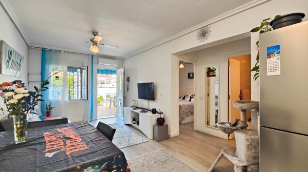Resale - Townhouse -
Torrevieja - Torreta - Salado
