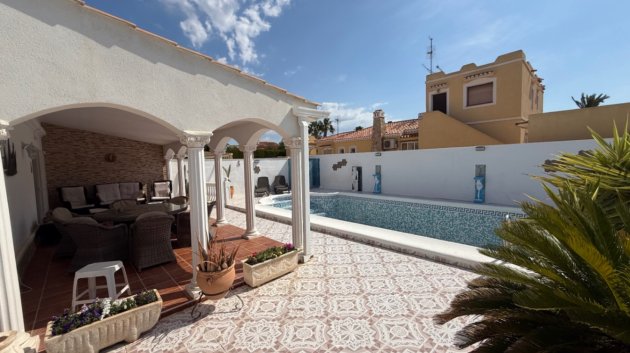 Revente - Maison de ville -
Torrevieja - Costa Blanca