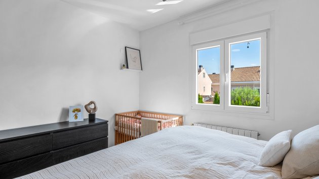 Resale - Townhouse -
Alicante - Playa San Juan