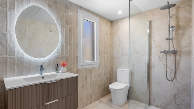 Resale - Townhouse -
Alicante - Playa San Juan